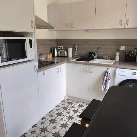 Le Repit De La Belle Poule Changé