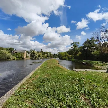 Le Repit De La Belle Poule * Changé