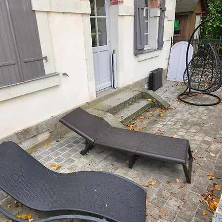 Le Repit De La Belle Poule * Changé