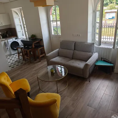 Le Repit De La Belle Poule * Changé