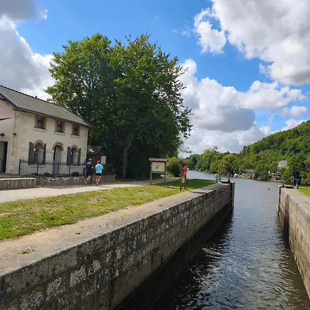 Le Repit De La Belle Poule * Changé