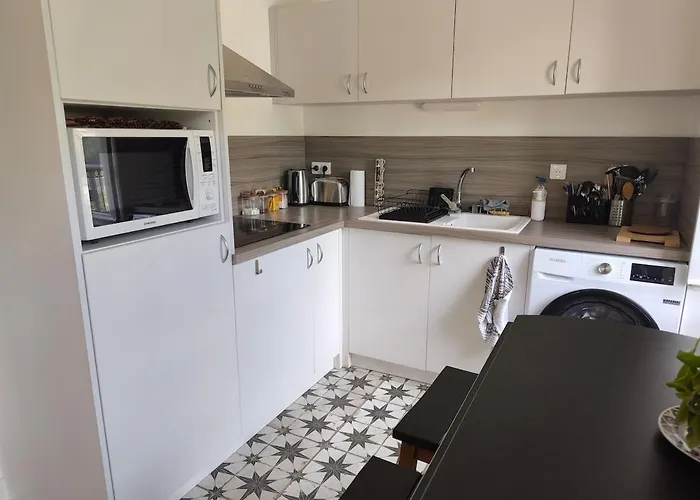 Le Repit De La Belle Poule Changé