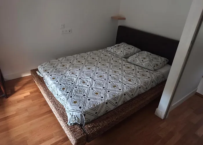 Le Repit De La Belle Poule Changé