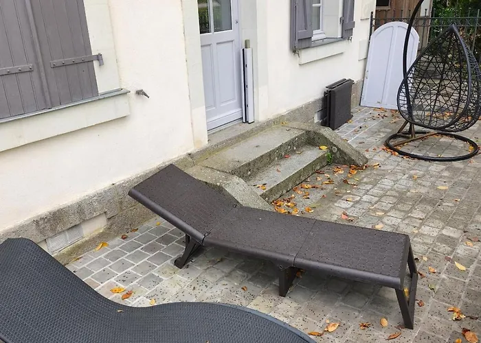 Le Repit De La Belle Poule * Changé