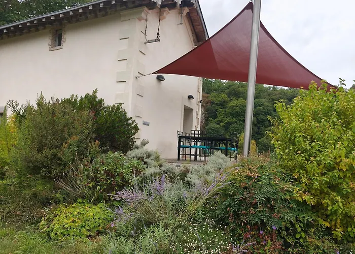 Le Repit De La Belle Poule * Changé